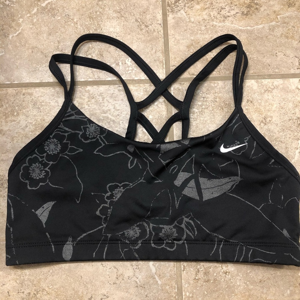 Nike sports bra
